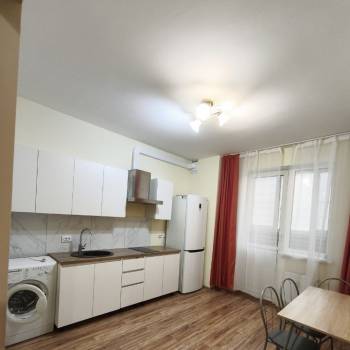 Сдается 1-комнатная квартира, 41 м²