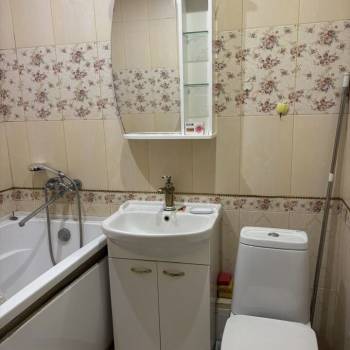 Сдается Многокомнатная квартира, 56 м²