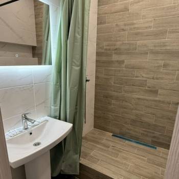 Сдается 2-х комнатная квартира, 65 м²
