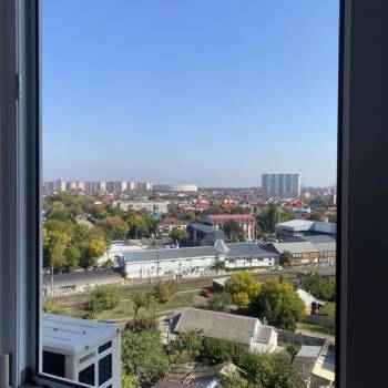 Продается 2-х комнатная квартира, 100 м²