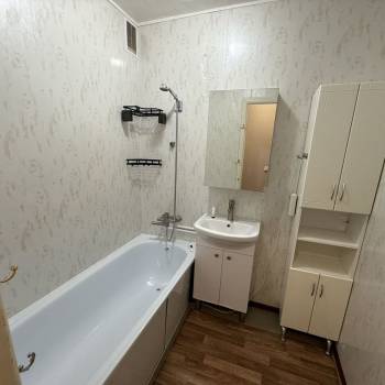 Сдается Многокомнатная квартира, 78,5 м²