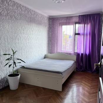 Сдается Многокомнатная квартира, 60 м²