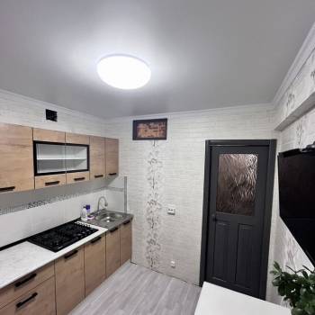 Сдается Многокомнатная квартира, 60 м²