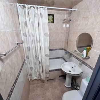 Сдается Многокомнатная квартира, 60 м²