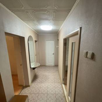 Сдается Многокомнатная квартира, 64 м²
