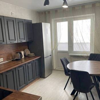 Продается 2-х комнатная квартира, 63,7 м²