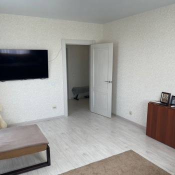 Продается 2-х комнатная квартира, 63,7 м²
