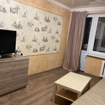Сдается 1-комнатная квартира, 39 м²