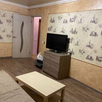 Сдается 1-комнатная квартира, 39 м²