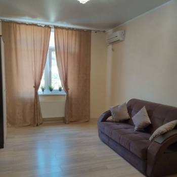 Продается 1-комнатная квартира, 51 м²