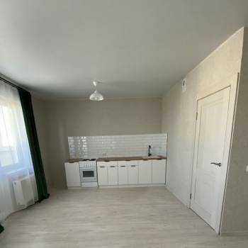 Продается 1-комнатная квартира, 37,7 м²