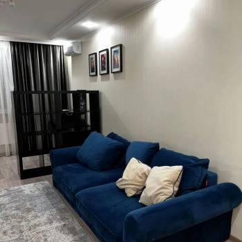 Сдается 1-комнатная квартира, 50 м²