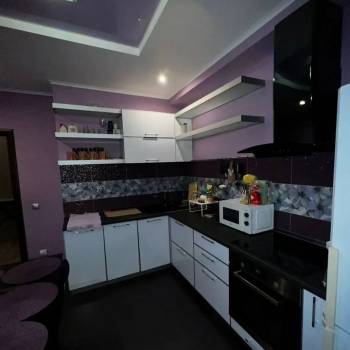 Сдается 1-комнатная квартира, 50 м²