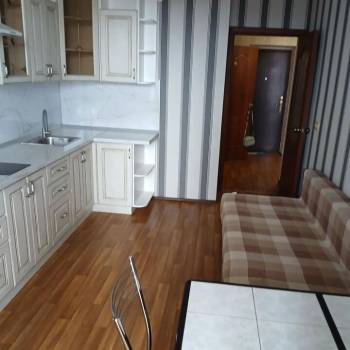 Сдается 1-комнатная квартира, 44 м²