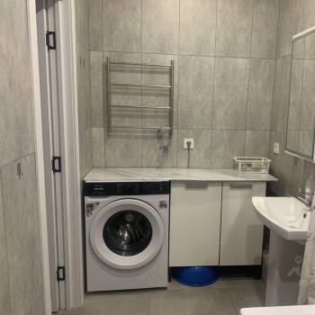 Сдается Многокомнатная квартира, 68 м²