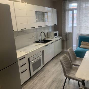 Сдается Многокомнатная квартира, 68 м²