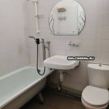 Сдается 1-комнатная квартира, 51 м²