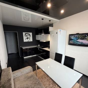 Сдается Многокомнатная квартира, 84 м²