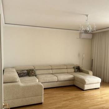 Продается 3-х комнатная квартира, 102 м²