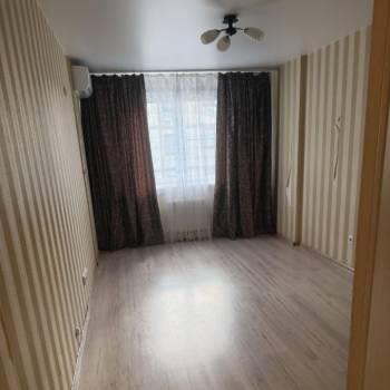 Сдается 1-комнатная квартира, 41 м²