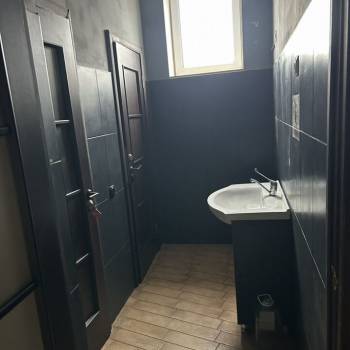 Сдается Нежилое помещение, 140 м²