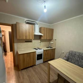 Сдается 1-комнатная квартира, 39 м²