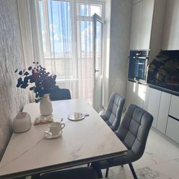 Сдается 2-х комнатная квартира, 58 м²