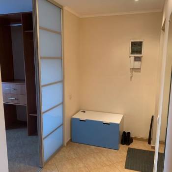 Сдается 2-х комнатная квартира, 102 м²