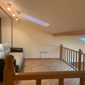 Сдается 2-х комнатная квартира, 102 м²