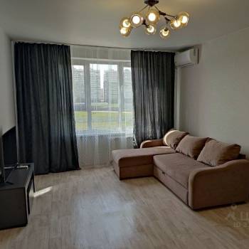Сдается 1-комнатная квартира, 39 м²