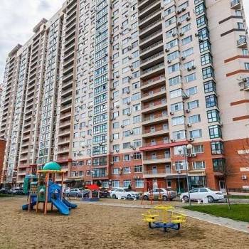 Сдается 1-комнатная квартира, 44 м²
