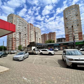 Сдается Нежилое помещение, 195 м²