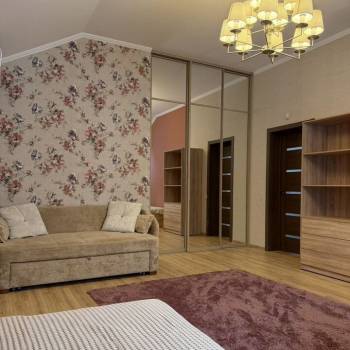 Продается Дом, 196 м²