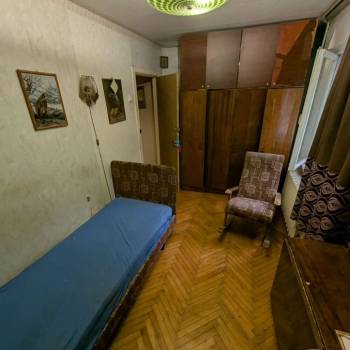 Продается 3-х комнатная квартира, 49,8 м²