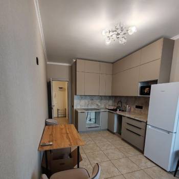 Сдается 1-комнатная квартира, 40,8 м²
