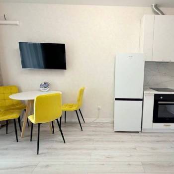 Сдается 1-комнатная квартира, 43 м²