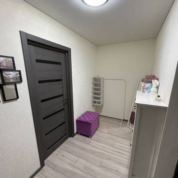 Сдается 1-комнатная квартира, 42 м²