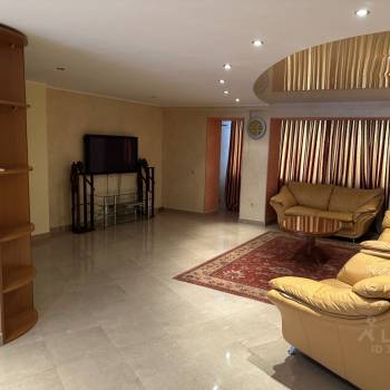 Сдается Многокомнатная квартира, 113 м²