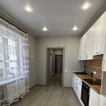 Сдается 1-комнатная квартира, 45 м²