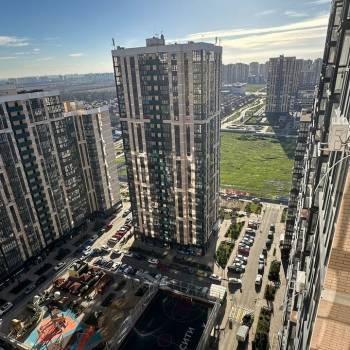 Продается 1-комнатная квартира, 45 м²