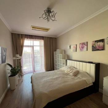 Продается 2-х комнатная квартира, 72,9 м²
