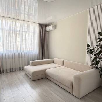 Продается 1-комнатная квартира, 45,7 м²