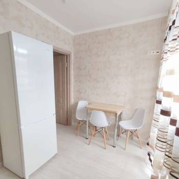 Сдается 1-комнатная квартира, 43 м²