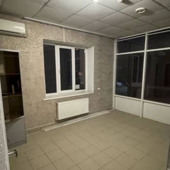 Продается Нежилое помещение, 77 м²