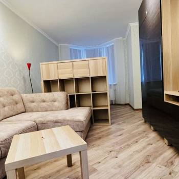 Сдается 1-комнатная квартира, 43,3 м²