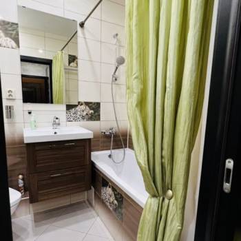 Сдается 1-комнатная квартира, 43,3 м²