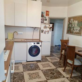 Продается 1-комнатная квартира, 38,5 м²
