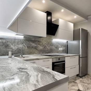 Продается 1-комнатная квартира, 39 м²