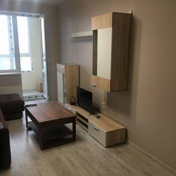 Сдается 1-комнатная квартира, 43 м²