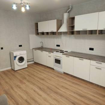 Сдается 2-х комнатная квартира, 70 м²